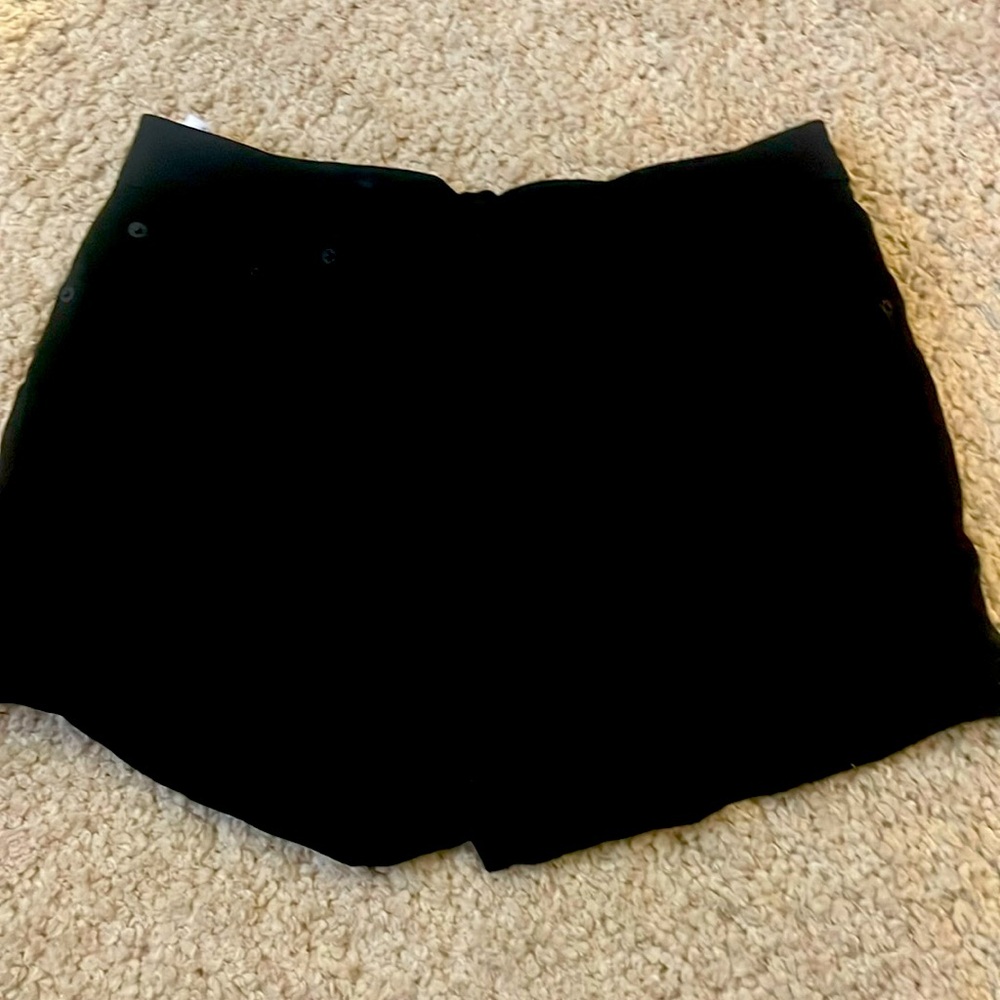 Levi Mid Length Shorts